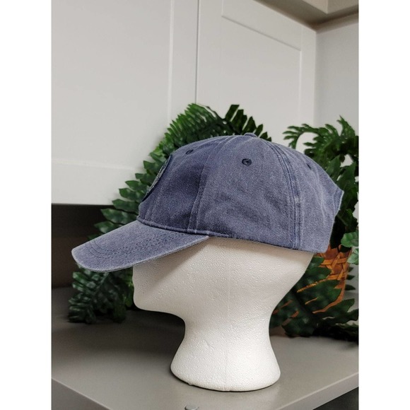 Vancouver Canada Hat - Picture 4 of 7